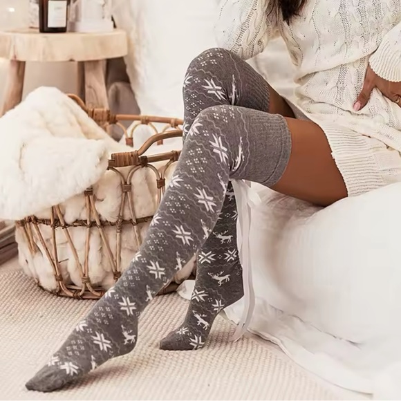 Christmas Knit Stockings With Snowflake Print (Long , High Socks with Satin Bow) - Picture 3 of 4